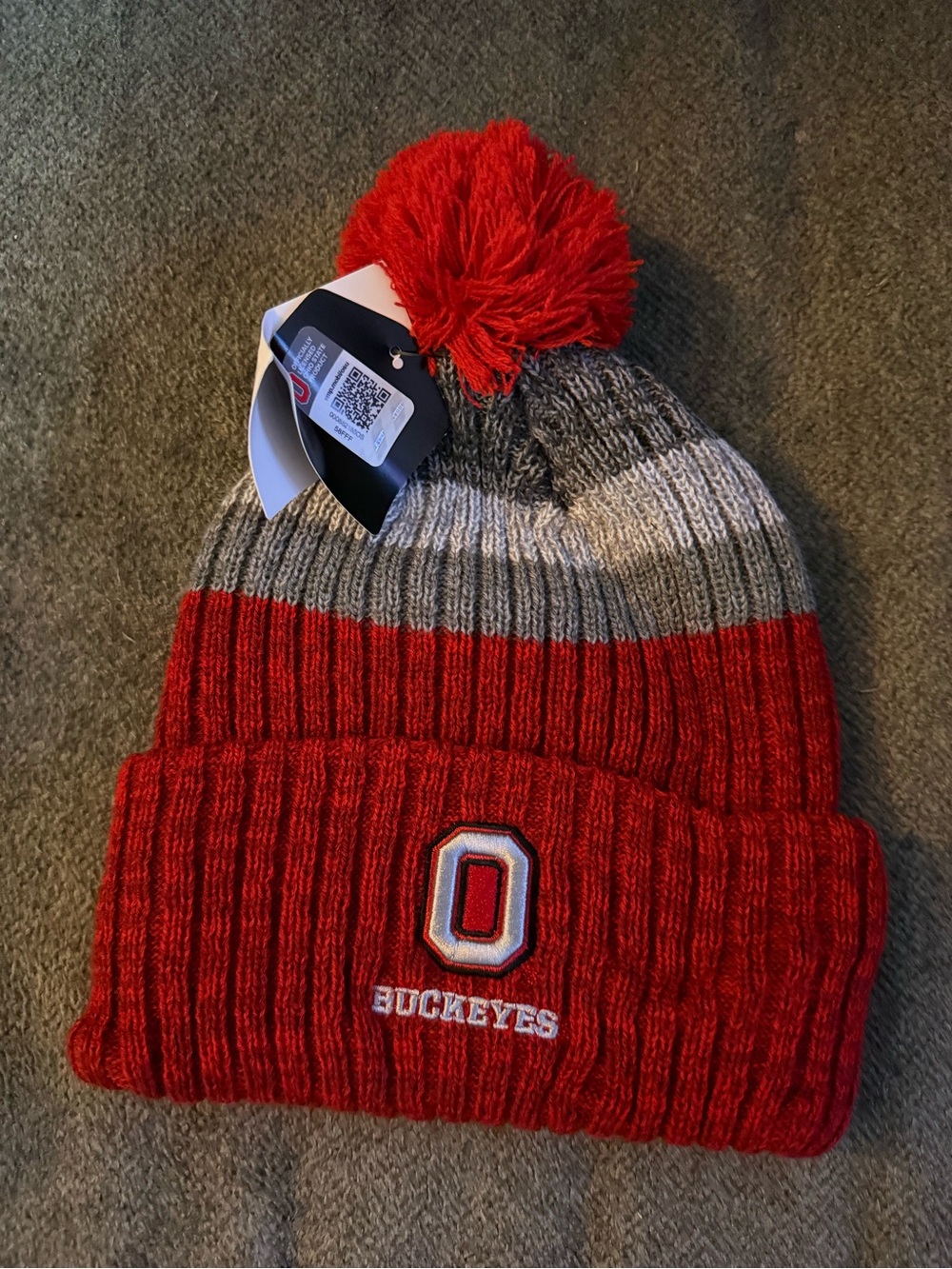 Adult Pom Pom Beanie Hat - Red & Gray